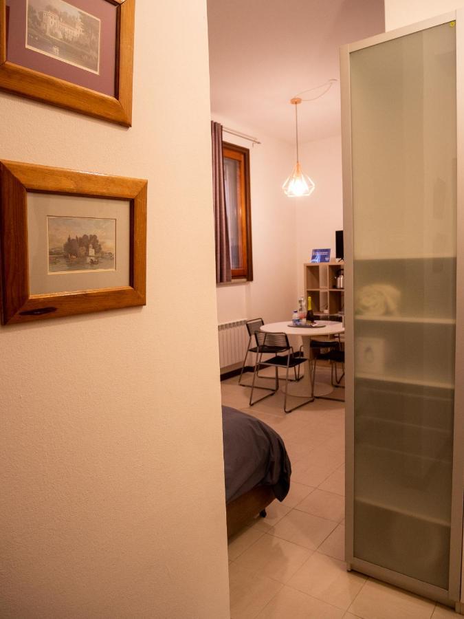 Chambers Short Rentals - Via Gezio Calini Brescia - 2 Studio Flats Exterior photo